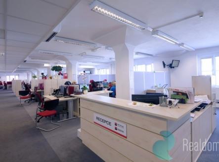 igy-centrum-13.jpg | Pronájem - kanceláře, 100 m²