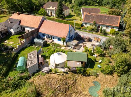 dji-0773.jpg | Prodej - zemědělský objekt, 4 400 m²