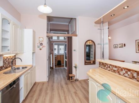 5d4-9352.jpg | Prodej bytu, 3+kk, 82 m²