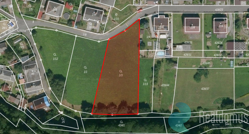 pozemek-3-2.png