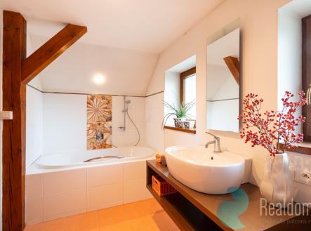 dsc08144.jpg | Prodej - dům/vila, 196 m²