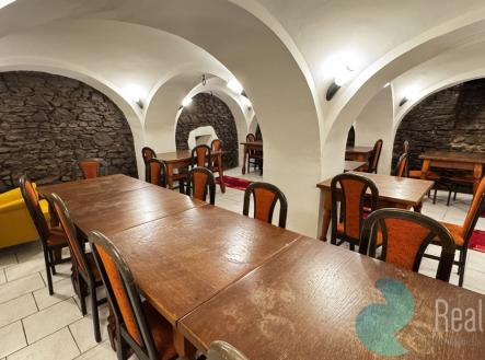 img-6929.jpeg | Pronájem - restaurace, 200 m²