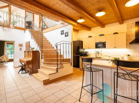 dsc09846.jpg | Prodej - chata/rekreační objekt, 295 m²