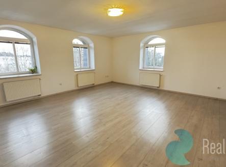 img-7382.jpeg | Pronájem bytu, 2+1, 79 m²