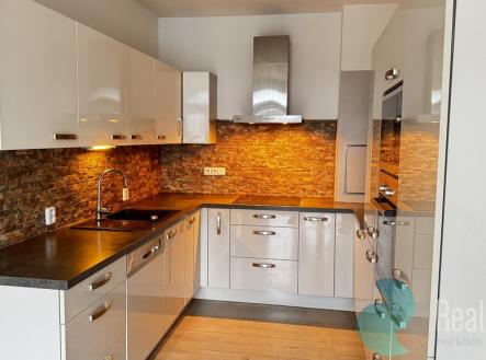 img-7380.jpeg | Pronájem bytu, 2+1, 79 m²