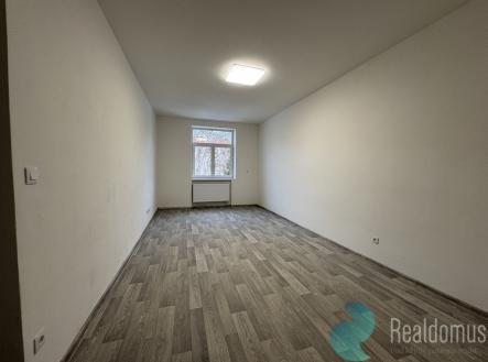 img-8859-2.jpeg | Pronájem bytu, 2+1, 70 m²