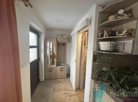 img-4074.jpeg | Prodej bytu, 2+1, 78 m²