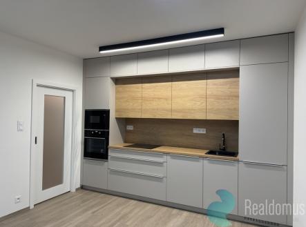 img-9152.jpeg | Pronájem bytu, 2+kk, 50 m²