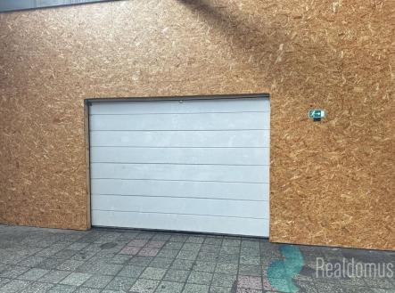 img-6640.jpeg | Pronájem - malý objekt/garáž