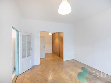 5d4-8452.jpg | Pronájem bytu, 1+1, 43 m²