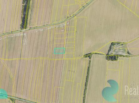 uhost-2.png | Prodej - pozemek, zemědělská půda, 1 581 m²