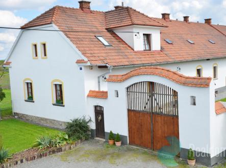 dsc-0228.jpg | Prodej - zemědělský objekt, 9 337 m²