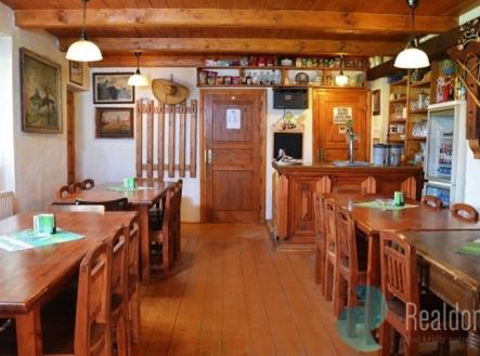 hostinec-1.jpg | Prodej - zemědělský objekt, 9 337 m²