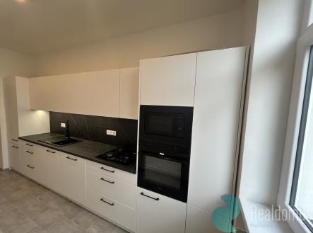 img-3070.jpeg | Pronájem bytu, 2+1, 70 m²