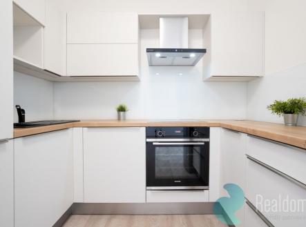 dsc09835.jpg | Pronájem bytu, 2+kk, 47 m²