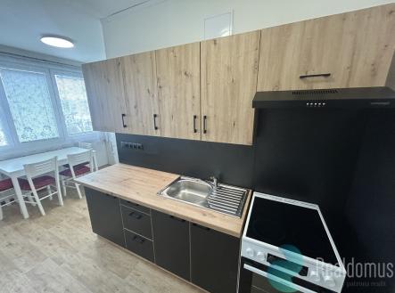 img-3217.jpeg | Pronájem bytu, 2+1, 65 m²