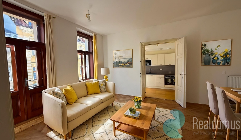 5-living-room-scandinavian-1.jpg