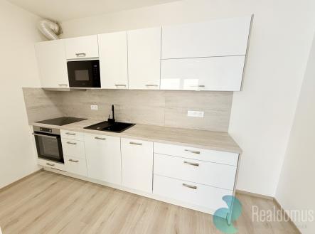 img-5053.jpeg | Pronájem bytu, 2+kk, 60 m²