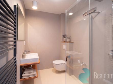 koupelna.jpg | Prodej bytu, 3+kk, 64 m²