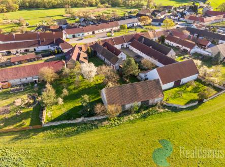dji-0549.jpg | Prodej - zemědělský objekt, 2 592 m²