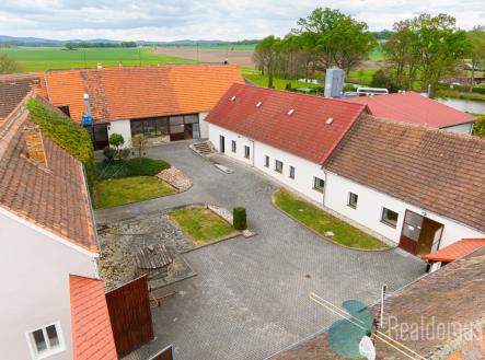 dji-0183.jpg | Prodej - výrobní prostor, 1 075 m²