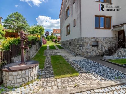 průjezd do zahrady | Prodej - dům/vila, 207 m²