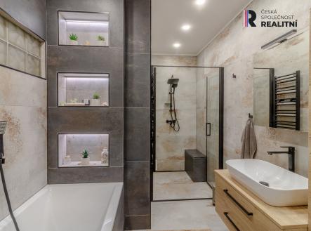 koupelna | Prodej bytu, 3+1, 133 m²