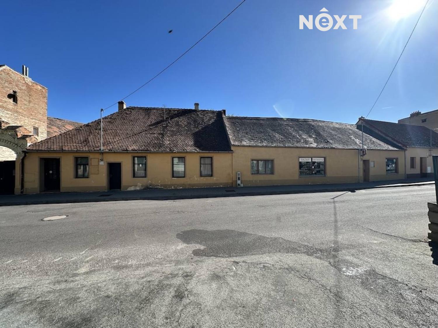 Prodej komerční Obchodní prostory, 650㎡