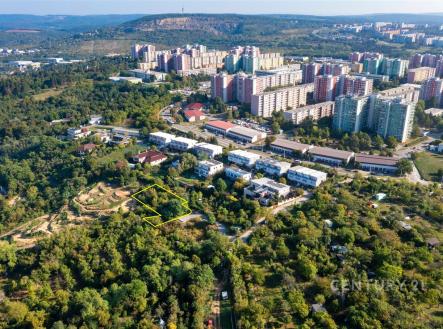 . | Prodej - pozemek pro bydlení, 2 004 m²