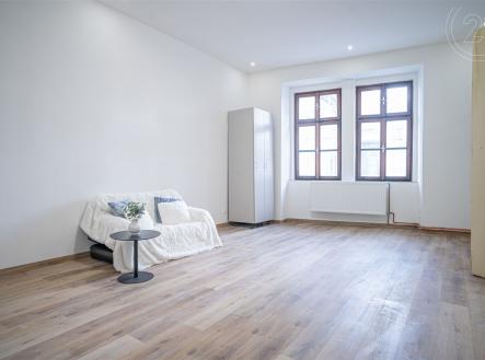 . | Pronájem bytu, 2+1, 77 m²