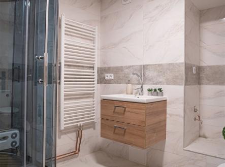 . | Pronájem bytu, 2+1, 77 m²