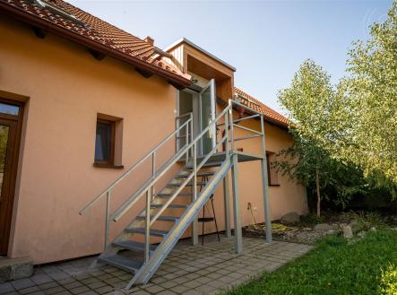 . | Pronájem bytu, 3+kk, 95 m²