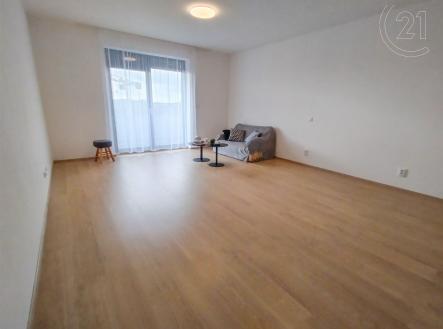 . | Pronájem bytu, 1+kk, 47 m²