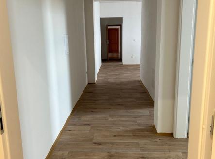 . | Pronájem bytu, 4+1, 88 m²