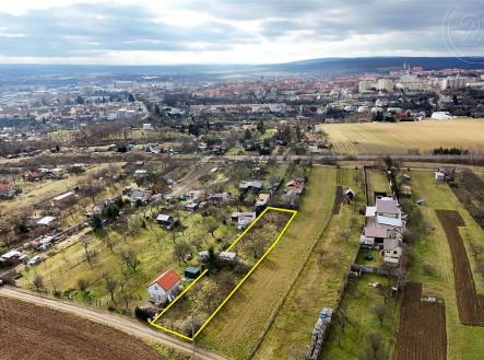 . | Prodej - pozemek, zahrada, 1 372 m²