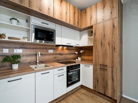 Pronájem bytu, 1+kk, 34 m² obrázek