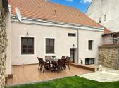 Prodej - dům/vila, 330 m²