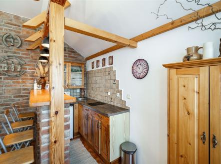 . | Prodej - malý objekt/garáž