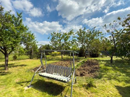 . | Prodej - pozemek, zahrada, 400 m²