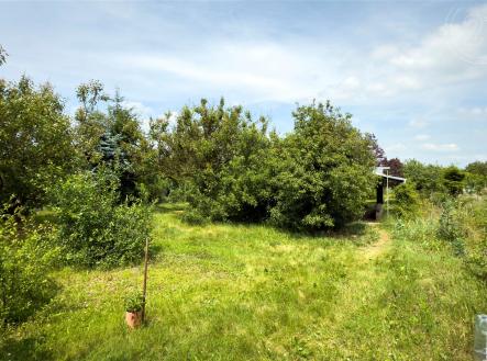 . | Prodej - pozemek, zahrada, 1 877 m²