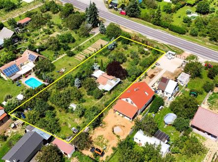 . | Prodej - pozemek, zahrada, 1 877 m²