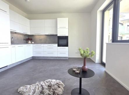 . | Pronájem bytu, 1+kk, 35 m²