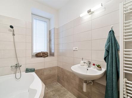 . | Prodej bytu, 2+kk, 70 m²