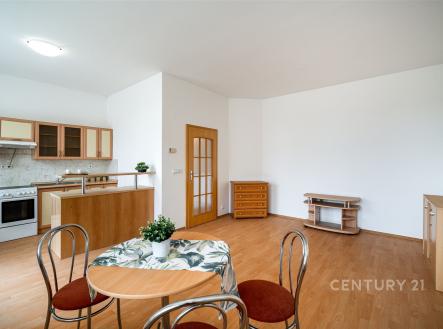 . | Prodej - dům/vila, 102 m²