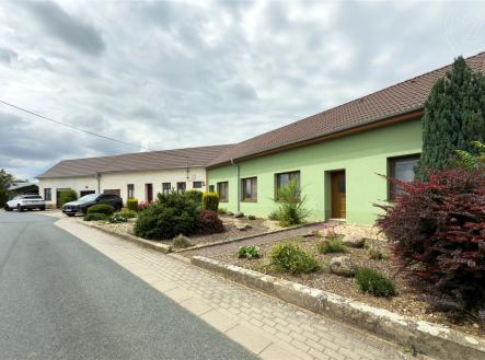 . | Prodej - dům/vila, 168 m²