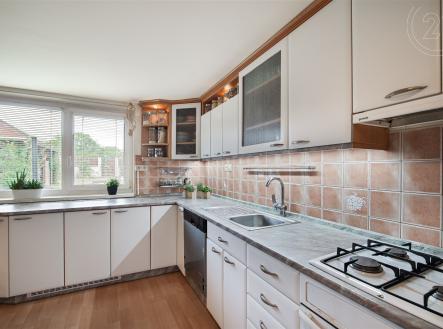 . | Prodej - dům/vila, 168 m²