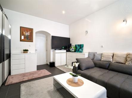 . | Prodej bytu, 2+1, 59 m²