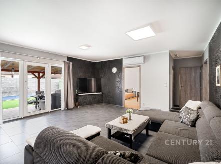 . | Prodej - dům/vila, 98 m²