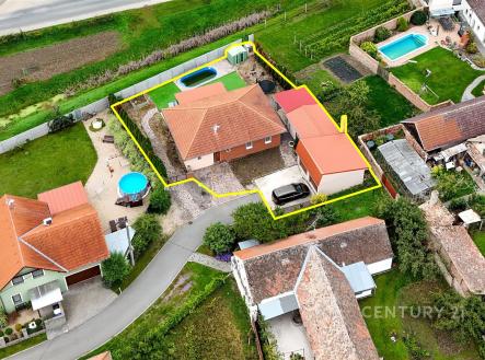 . | Prodej - dům/vila, 98 m²