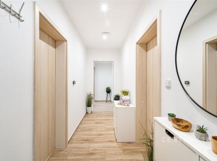 . | Prodej - dům/vila, 165 m²